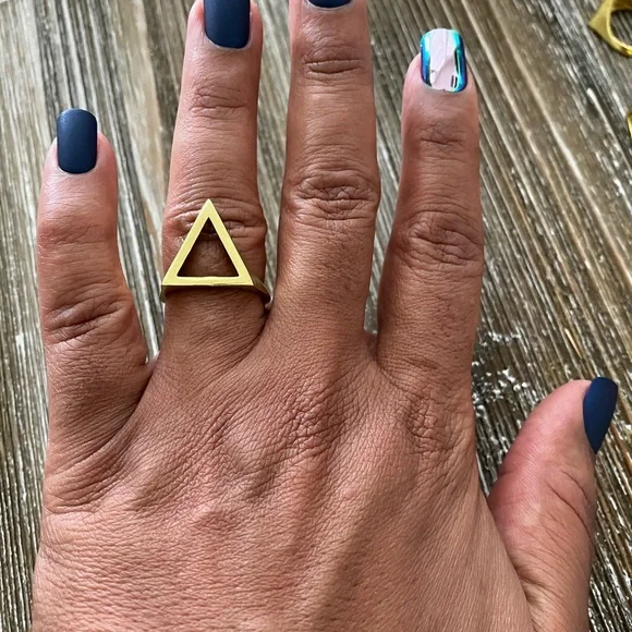 Gorgeous Brass Pyramid Ring - Picture 4 of 7